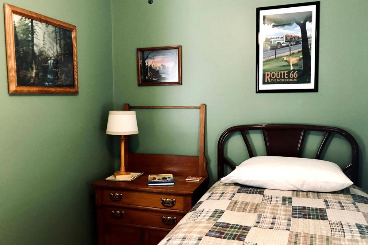 Rockwood Motor Court Motel Springfield Ngoại thất bức ảnh