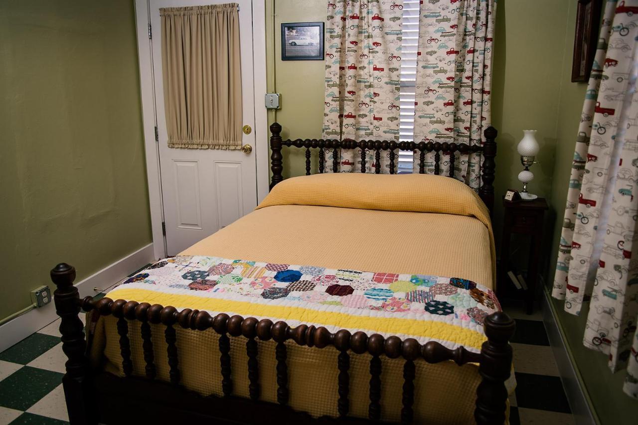Rockwood Motor Court Motel Springfield Ngoại thất bức ảnh